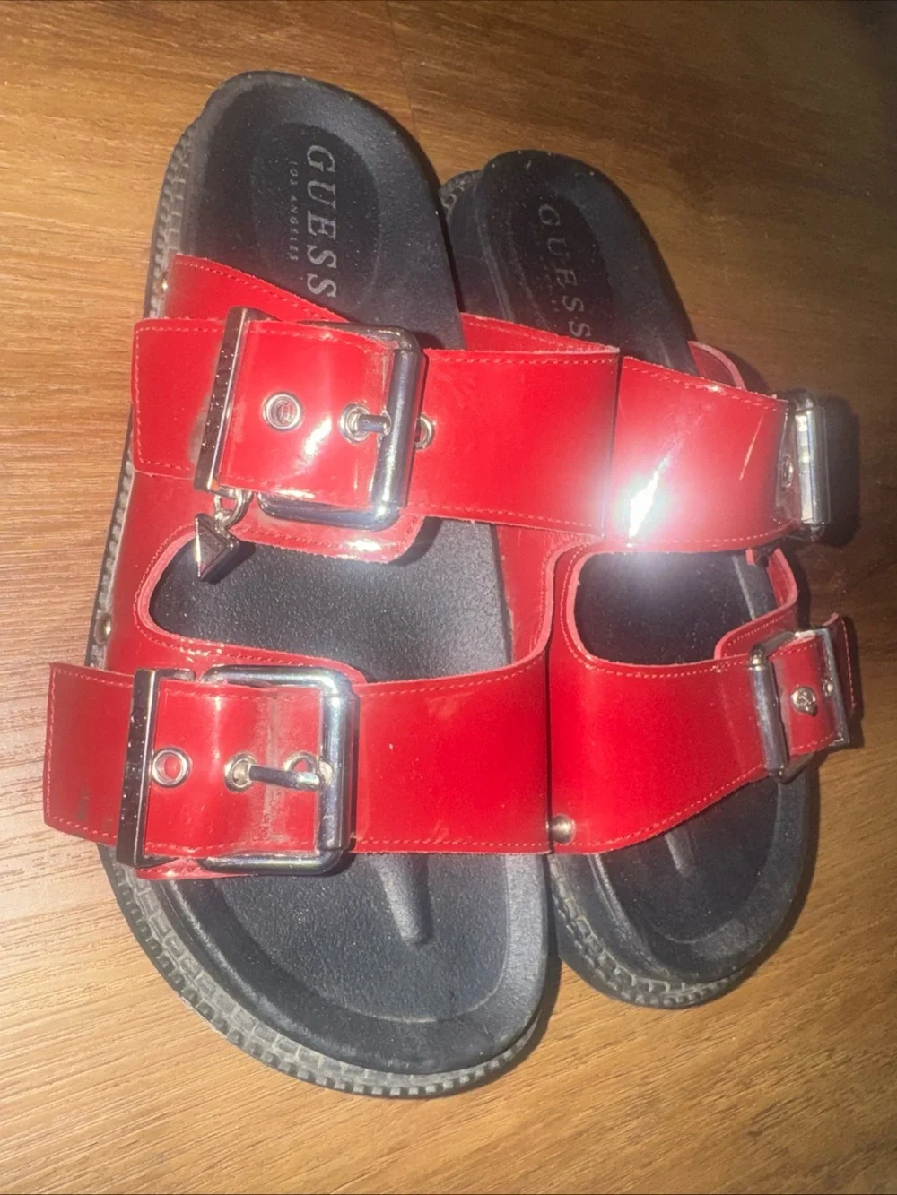 Guess Chunky Sandals Womens 5.5 Strappy Buckle Patent Leather Dark Red Romantic